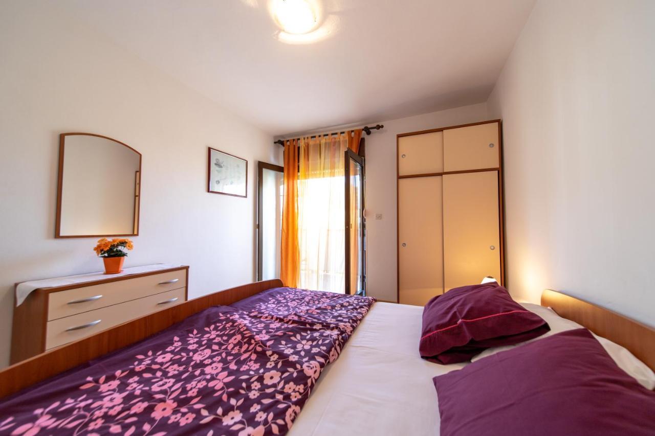 Apartmani Centar Palit Экстерьер фото