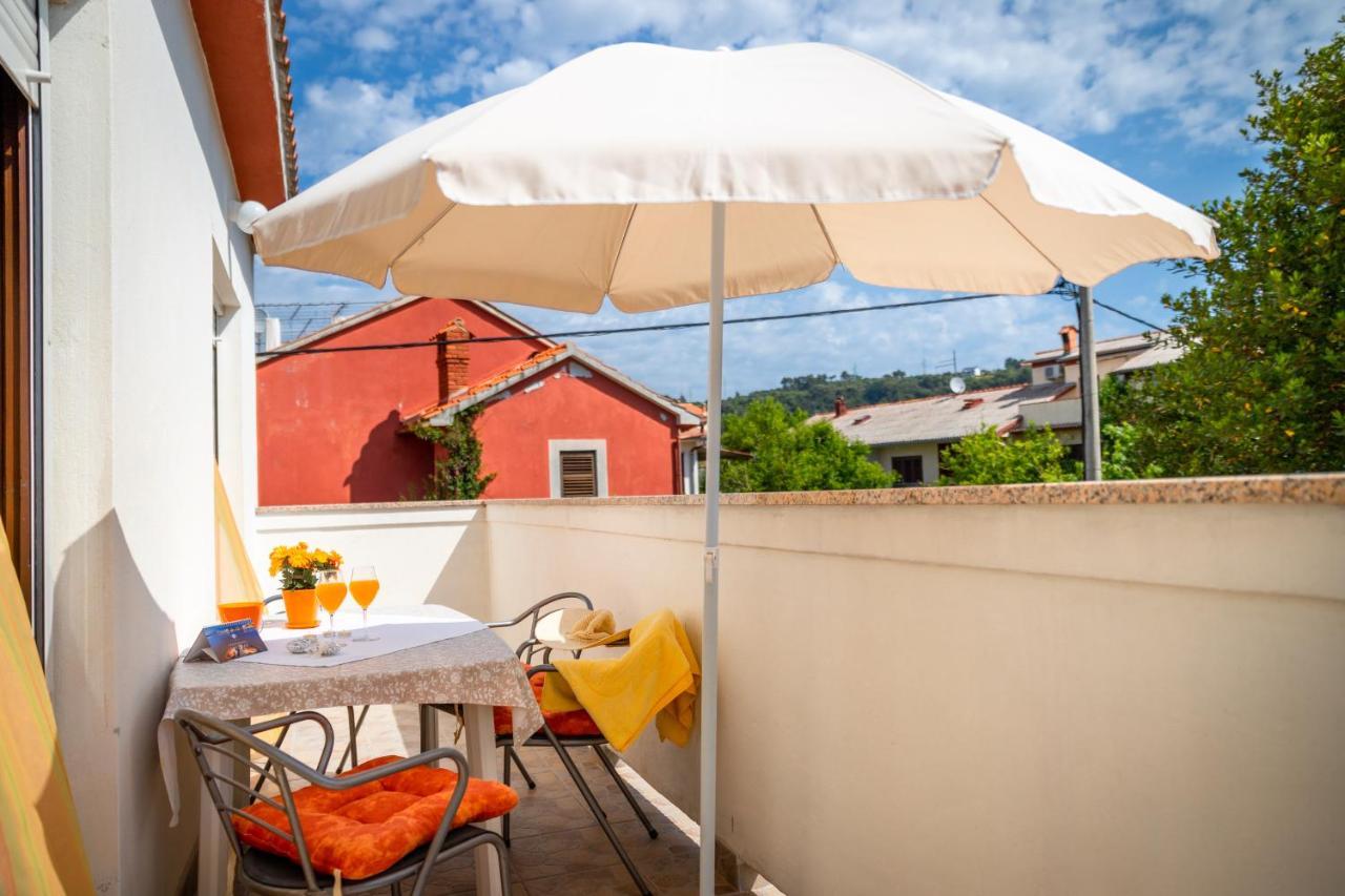 Apartmani Centar Palit Экстерьер фото