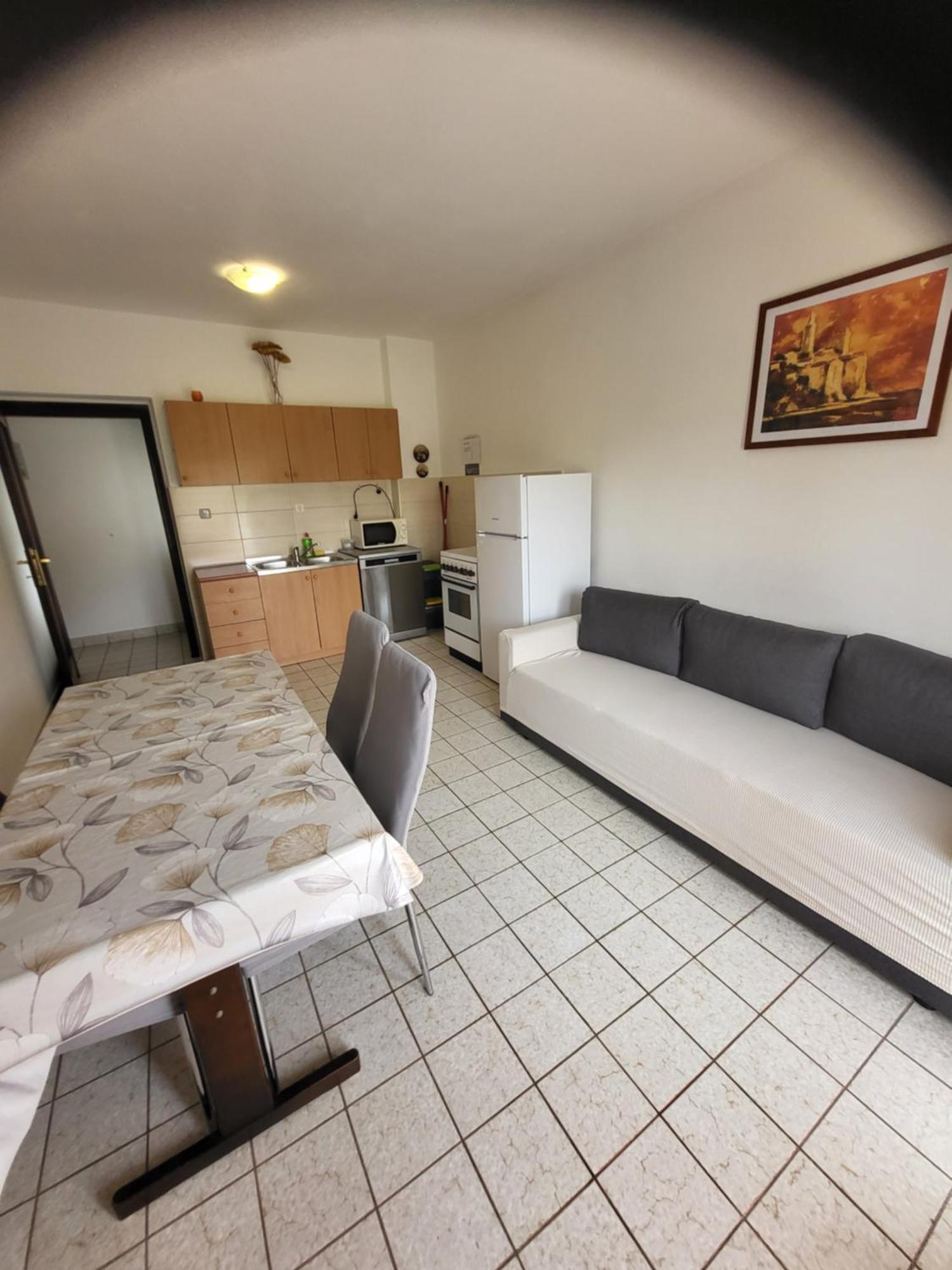 Apartmani Centar Palit Экстерьер фото