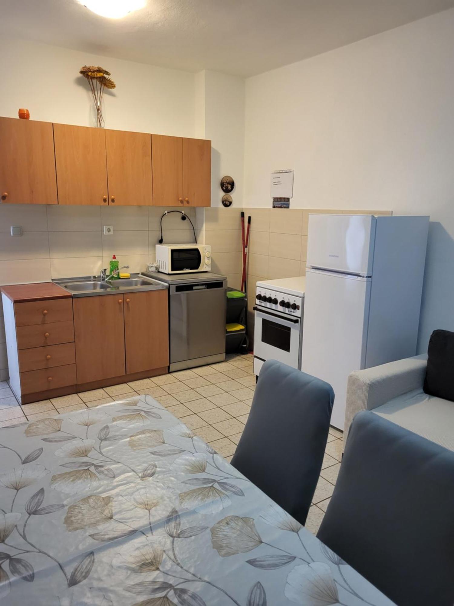 Apartmani Centar Palit Экстерьер фото