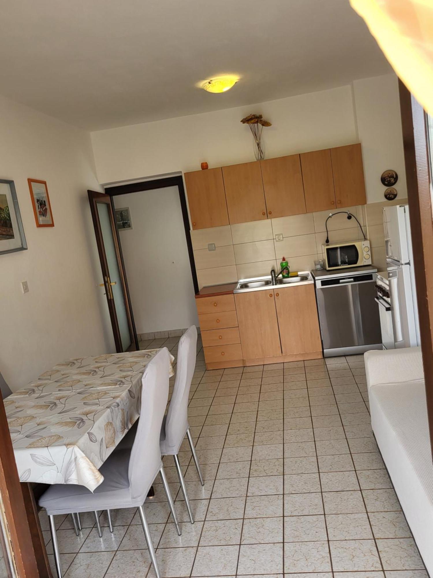 Apartmani Centar Palit Экстерьер фото